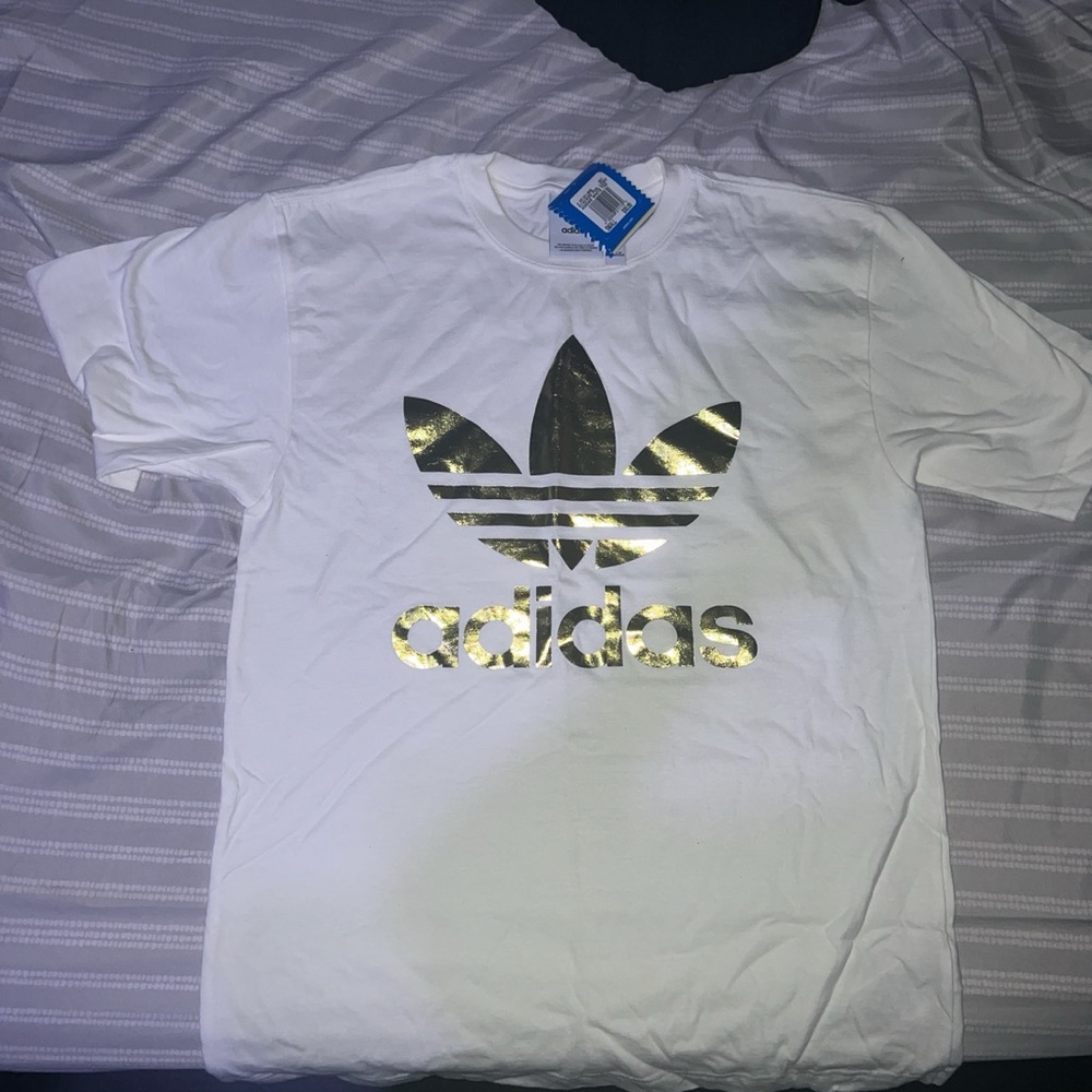 NEW WITH TAGS ADIDAS SHIRT SIZE SMALL